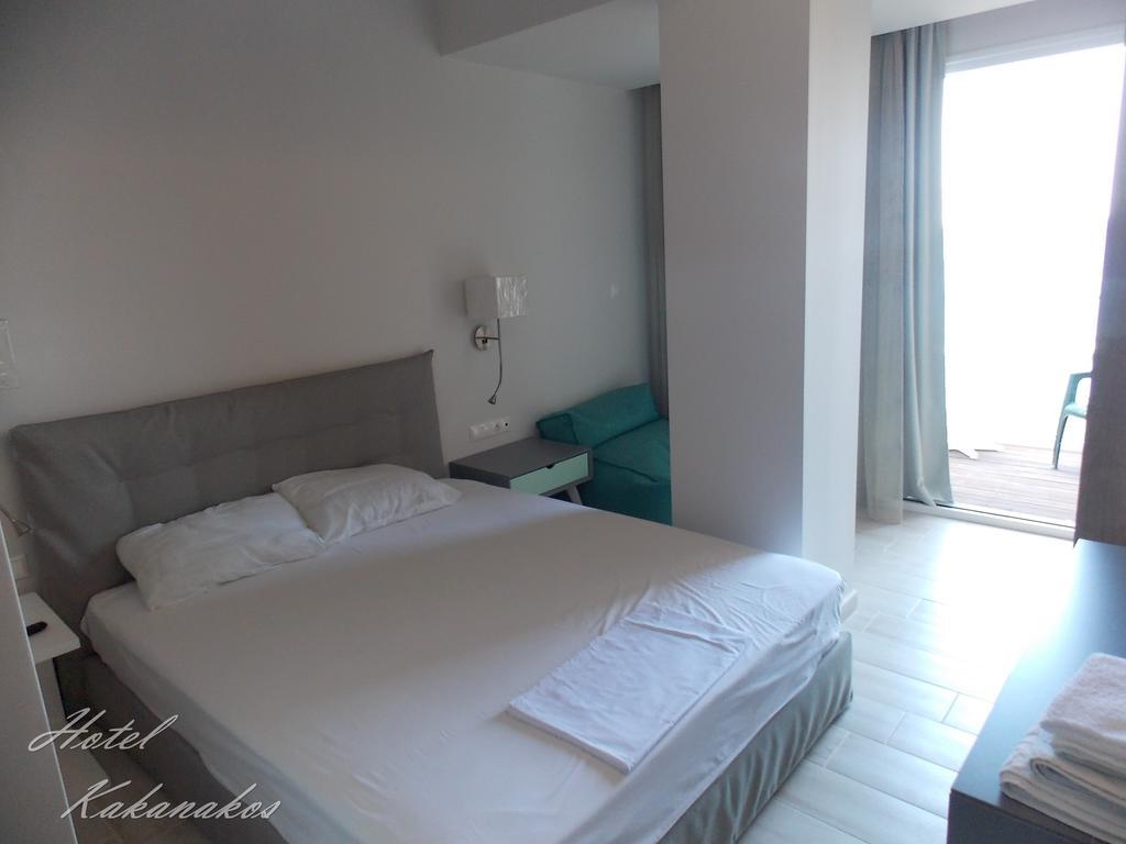 Hotel Kakanakos 로우트라 오라이아스 엘레니스 객실 사진